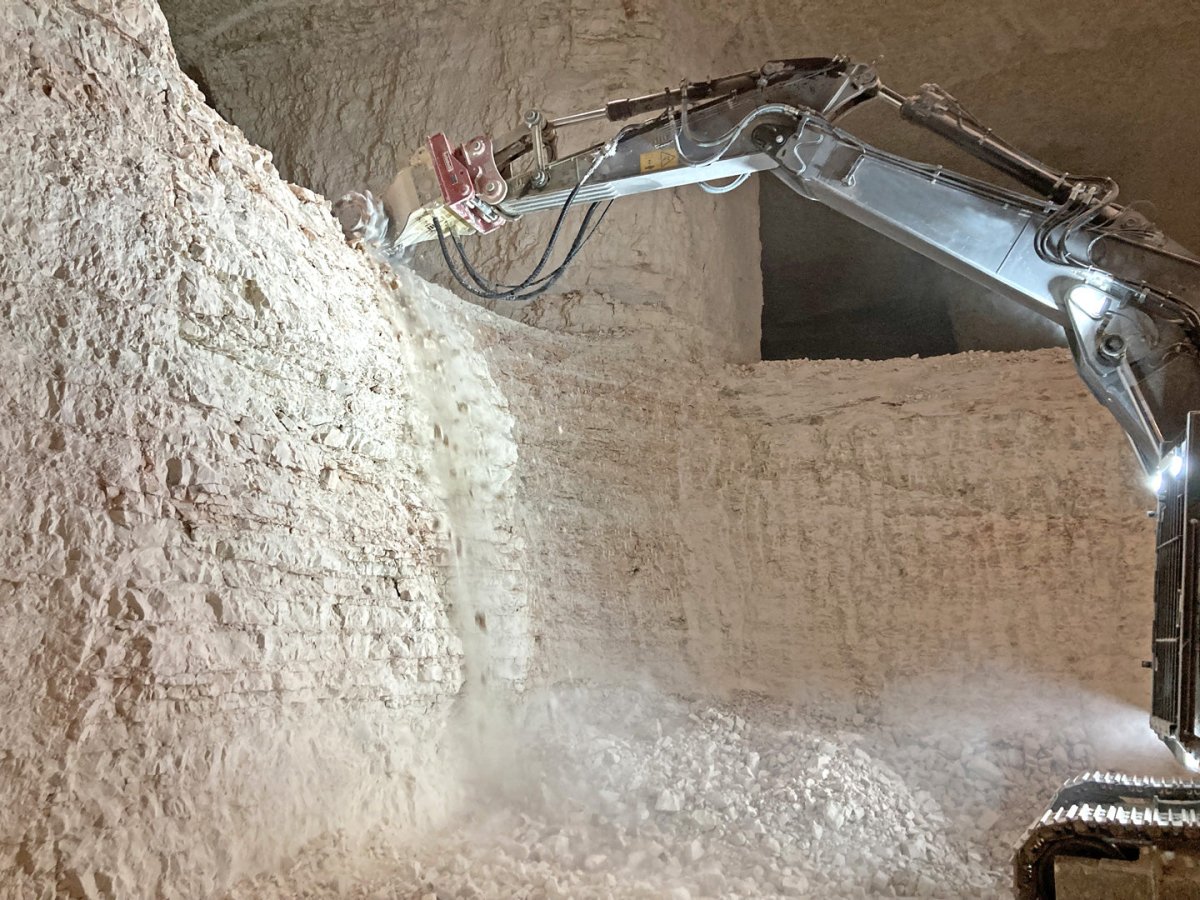 Quarrying With A TF 1100 In A Limestone Cave - zsstore.shop