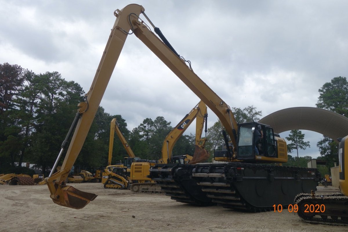 Caterpillar 2012 Excavator with 7388 Hours - EIK Solutions