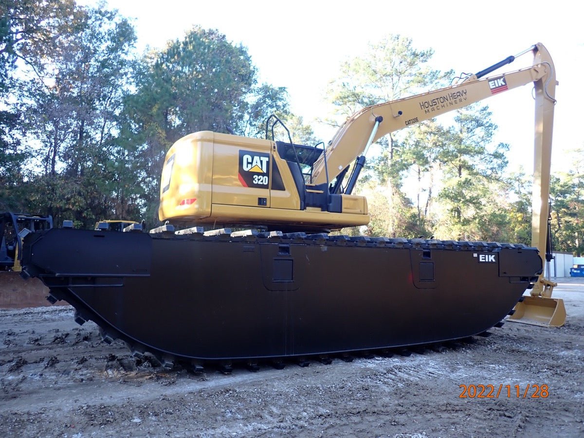 Caterpillar 2019 Excavator with Long Reach - 4902 Hours - EIK Solutions